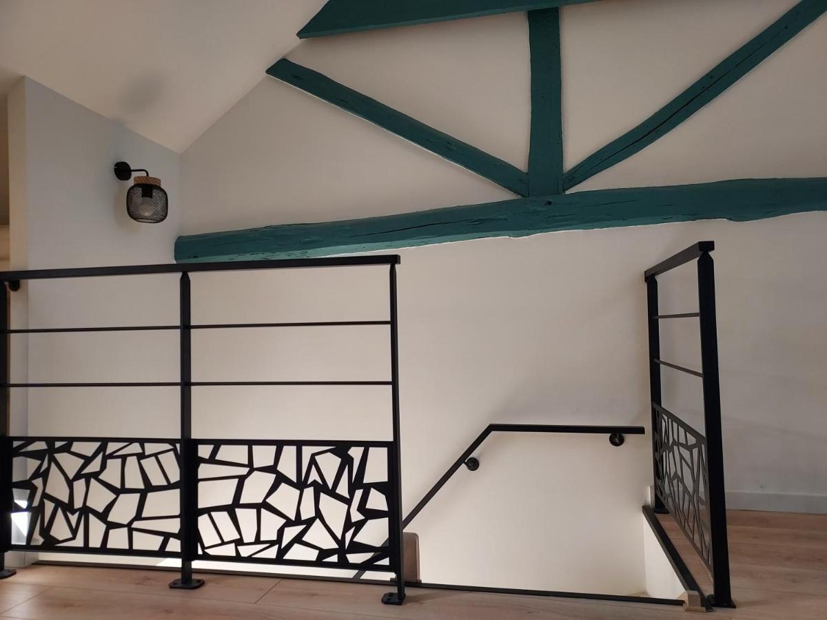 En Pleine Campagne, Proche Du Mans - Chambre D'Hotes Fille Exterior photo